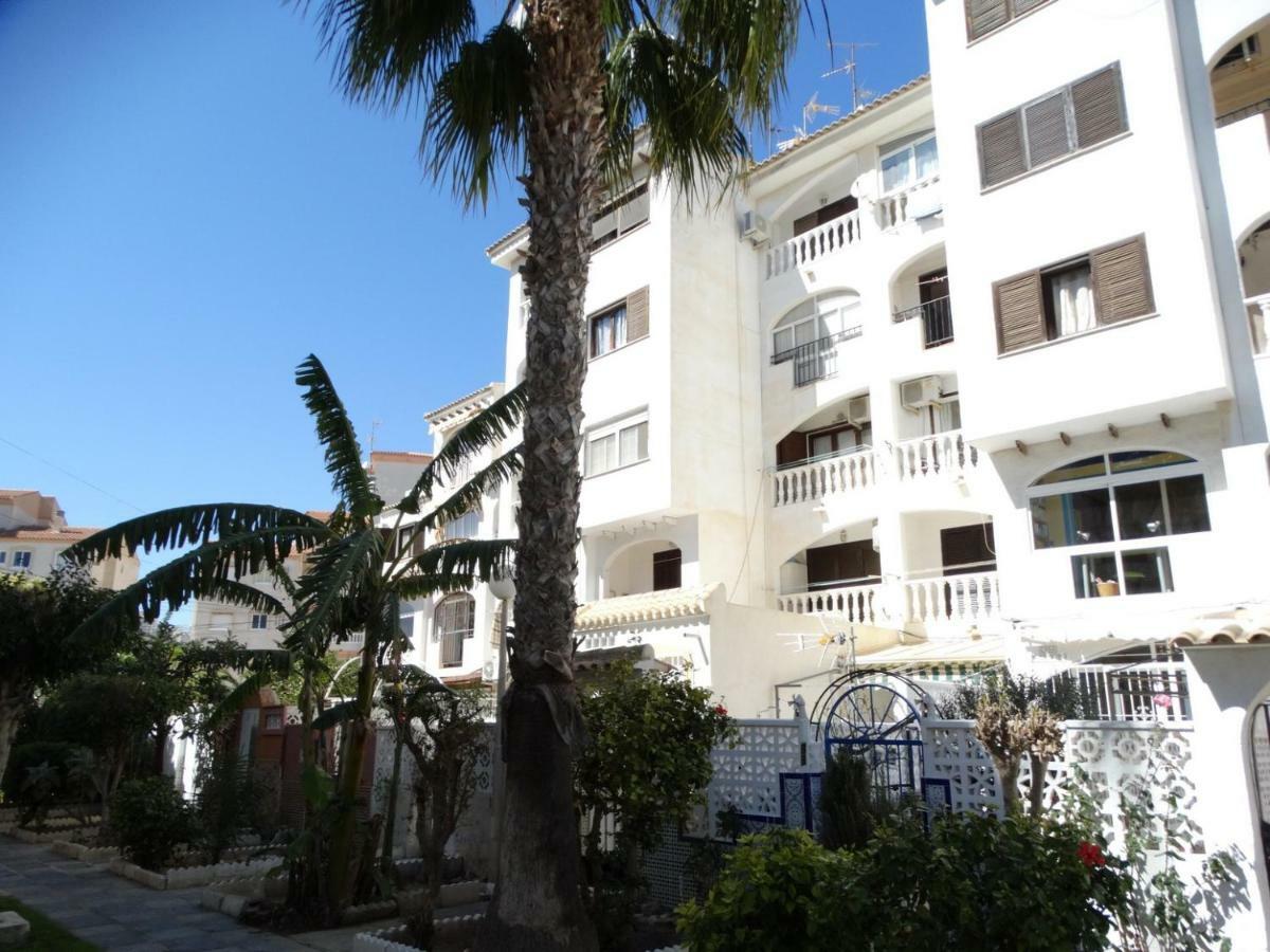 Apartamiento Inez Torrevieja Exterior foto